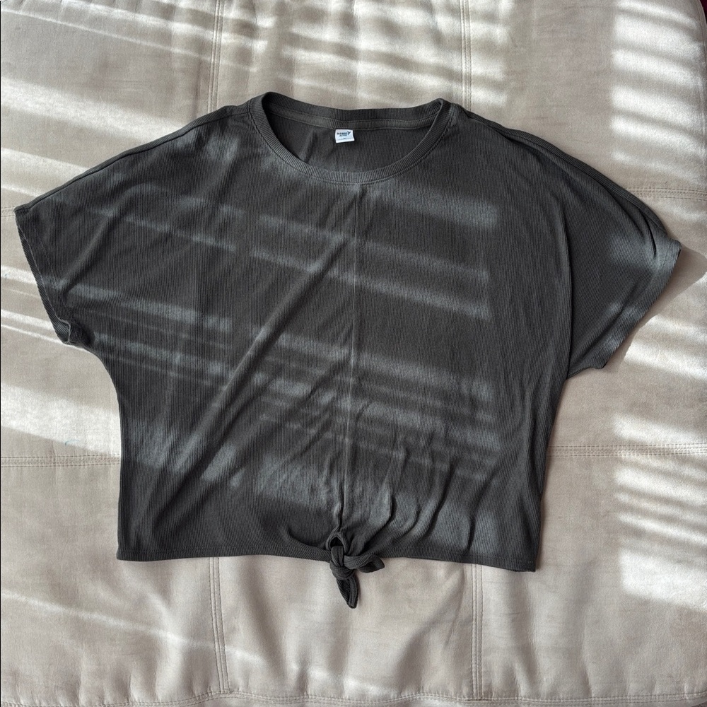 Old Navy Active Dark Green Crop Top Size Medium